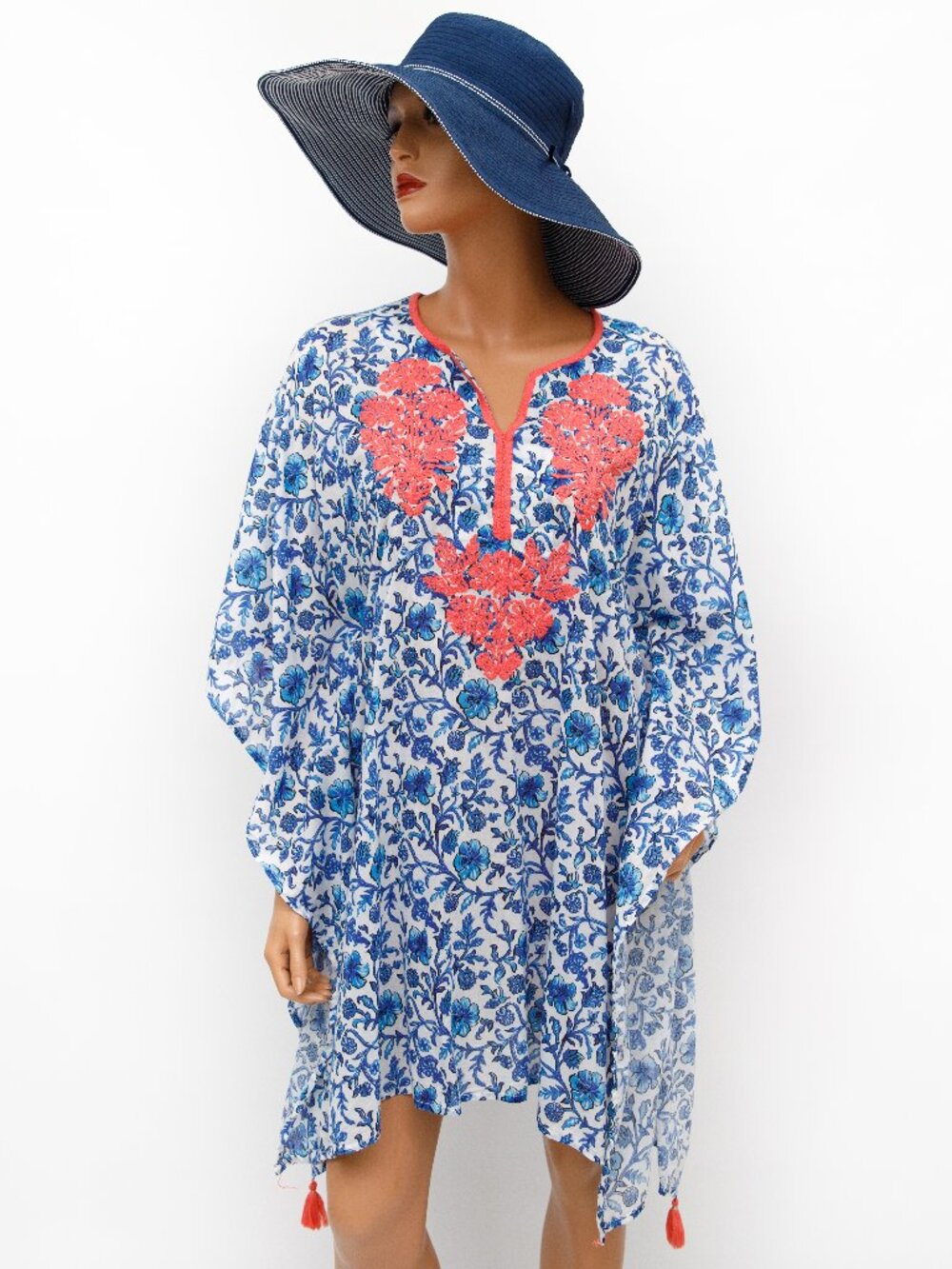 Tommy Bahama Floral Embroidered Beach Cover-up Small/Medium